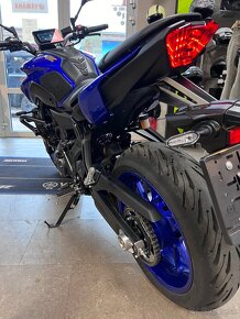 Yamaha MT 07 Modra - 9