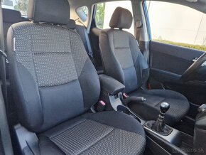 Hyundai i30 1.6 CRDi Comfort - 9