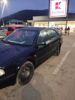 Škoda Octavia 1 . 66kw - 9