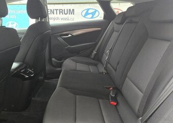 Hyundai i40 1.6-DPH-NOVÝ MODEL-NAVI-KAMERA1 - 9