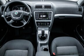 ŠKODA OCTAVIA COMBI 2.0 TDI CR DPF 4X4 SCOUT - 9