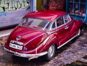 BMW 502 1:18 Autoart - 9