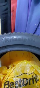 Kleber 235/45 R18 Kleber Krisalp  zimnú . - 9