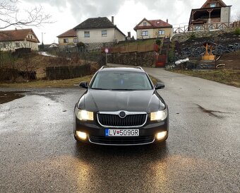 Škoda Superb II Combi 1.6tdi 2011 greenline - 9