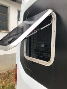 Ford Transit automat, 2018- pojazdná dielňa, servisní vůz - 9