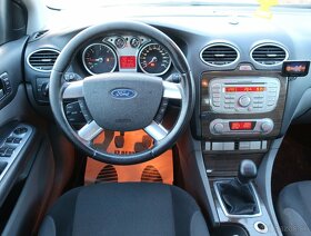 Ford Focus Combi 1.8TDCi Ghia 2009, tempomat, 2-zónová klíma - 9