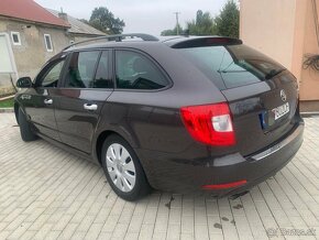 Predám Škoda Superb Combi II 1.6 TDI r.v2012 77kw GreenLine - 9