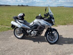 Suzuki DL 650 V strom - 9