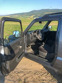 Suzuki Jimny 1.3 - 9