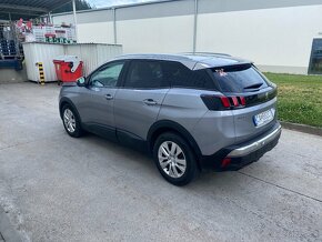 Peugeot 3008 1.6 HDi AT6 - 9