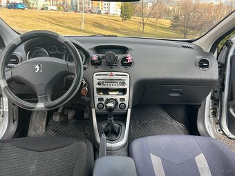 Peugeot 308SW - 9