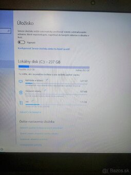 Lenovo ideapad 320- 17AST Core i5 17,3" - 9