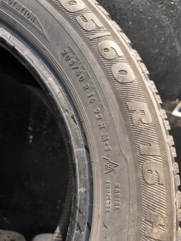 205/60 R16 Semperit Zimne pneumatiky - 9