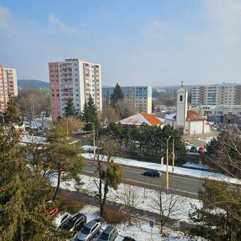 PREDAJ 3 izbový byt, 71 m2, veľká loggia, Sídlisko III - Pre - 9