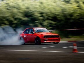 BMW E30 V8 m60b40 coupe drift - 9