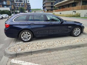 BMW rad 5 Touring 530d A/T - 9