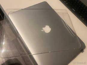 Macbook Air 2017 - 9