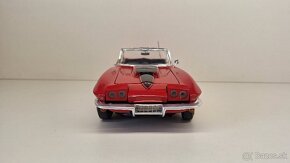 1:18 CHEVROLET CORVETTE - 9