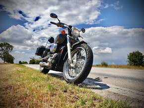 Honda Shadow 750 - 9