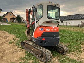 Kubota U25-3 bezpresahový 2600kg - 9