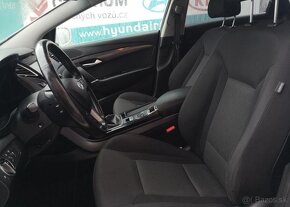 Hyundai i40 1.7-DPH-NAVI-KAMERA - 9