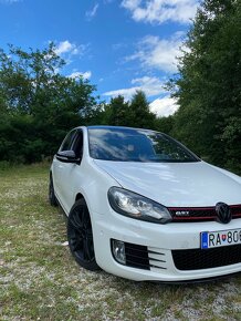 Volkswagen Golf 6 GTI 2.0tsi TOP - 9