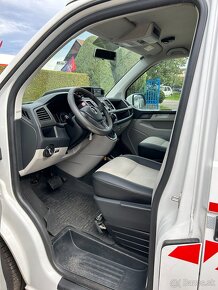 VW T6 2.0 TDI Sanitné vozidlo 4x4 - 9