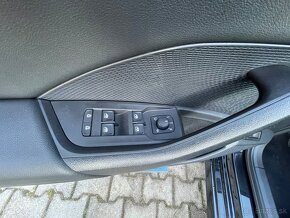 Skoda octavia kombi sport dsg7 2.0 tdi - 9