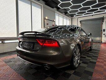 Audi A7 3.0 V6 TDI Quattro  S-LINE - 9