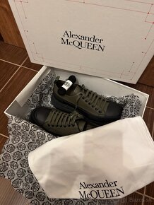 Alexander McQueen - original - 9