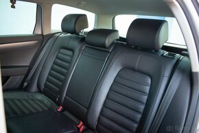 VW Passat B7 R-line 125kw DSG 4x4 2.0TDi webasto LED kamera - 9