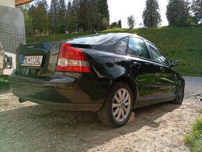 Volvo s40 Mk2 1.8 92kw - 9