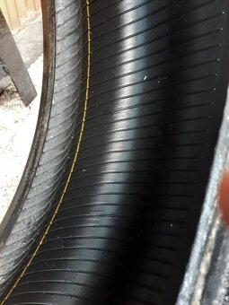 Nákladné pneumatiky Continental 255/70R22,5 - 9