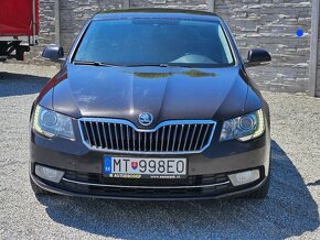 Škoda Superb 2.0 TDI CR 4x4 170k Ambition DSG - 9