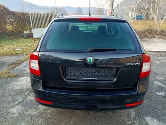 Škoda Octavia Combi 2.0 TDI CR MODEL 2013 - 9