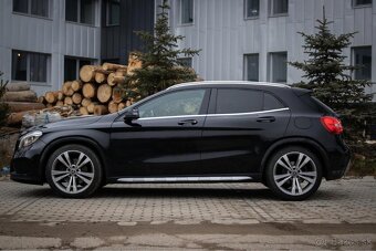 Mercedes-Benz GLA 220Cdi 4matic AMG line - 9