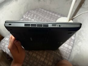 Lenovo ThinkPad e450 - 9