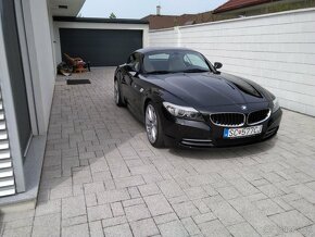 Predám BMW Z4 sDrive 23i 6 valec 2,5 liter 6kvalt Cabrio - 9