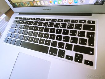 Macbook Air 2014 i5 4GB RAM - stav nového, uloženka - 9