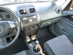 Suzuki SX4 1.5 GLX Urban Line  SK Auto  - 9