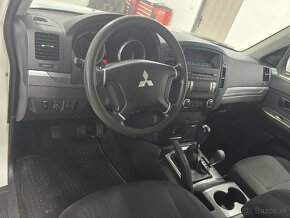 Mitsubishi Pajero 2012 - 9