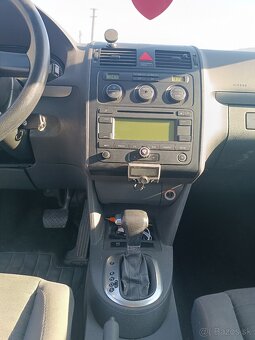 Volkswagen Touran 1,9 TDI automat - 9