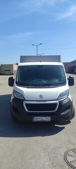 Peugeot Boxer 7mieste + valník s plachtou - 9