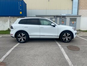 Volkswagen Touareg II 3.0 V6 TDI 240k BlueMotion Technology - 9