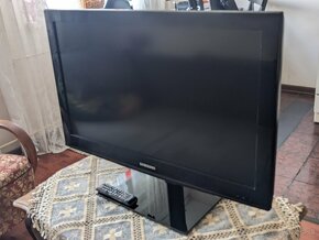 32" LCD TV "SAMSUNG LE32D403E2W" na stojane "STELL SHO 4800" - 9