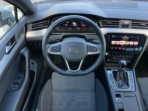 Volkswagen Passat Variant Business 2.0 TDi M6 Virtual, - 9