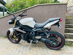 Triumph Street Triple 675 2013 - 9