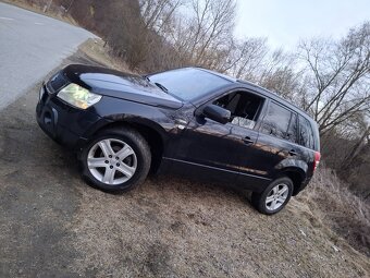 Suzuki Grand Vitara 1.9 ddis - 9