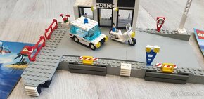 LEGO 6540 Classic Town Pier Police - 9