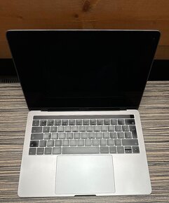 MacBook Pro-Retina displej 13,3", 2017, SSD 256GB, Pamäť 8GB - 9